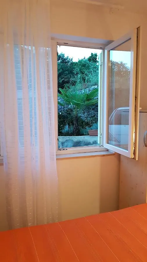 Apartmani Ljerka Malinska 0*,