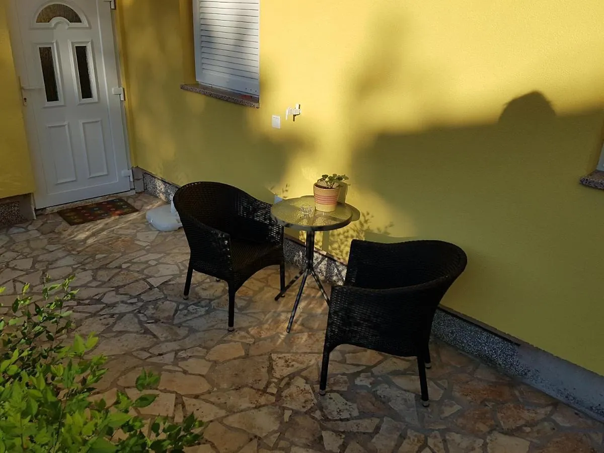 Apartmani Ljerka Malinska Appartamento