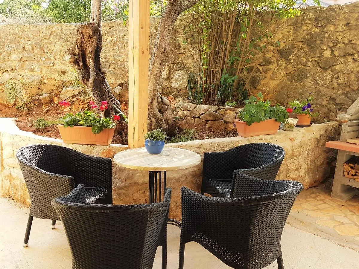 Appartamento Apartmani Ljerka Malinska