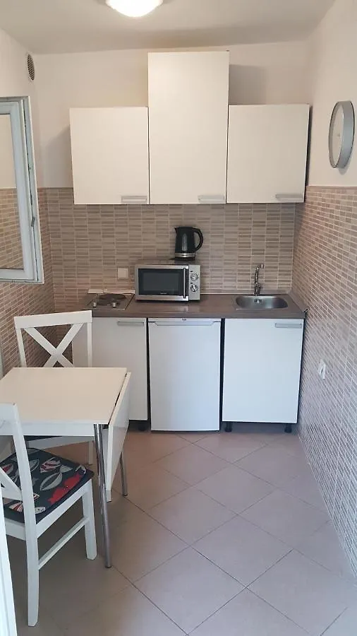 Apartmani Ljerka Malinska